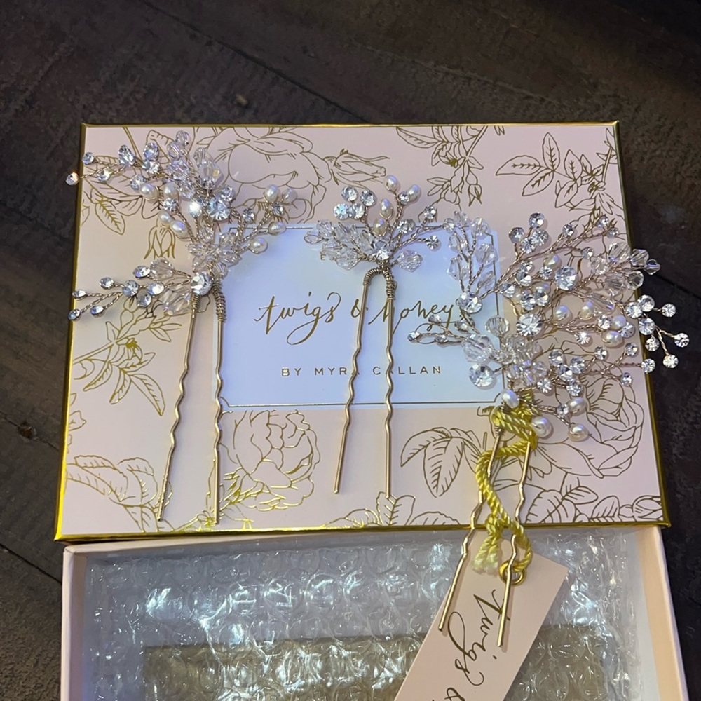 Bridal hair pins - Picture 1 of 2